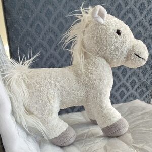 Battat white pony 11"long  9"tall